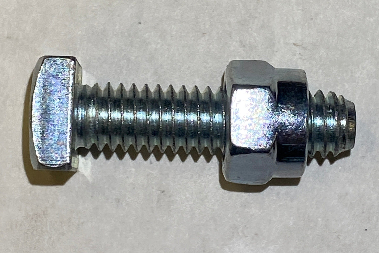 BATTERY BOLTS